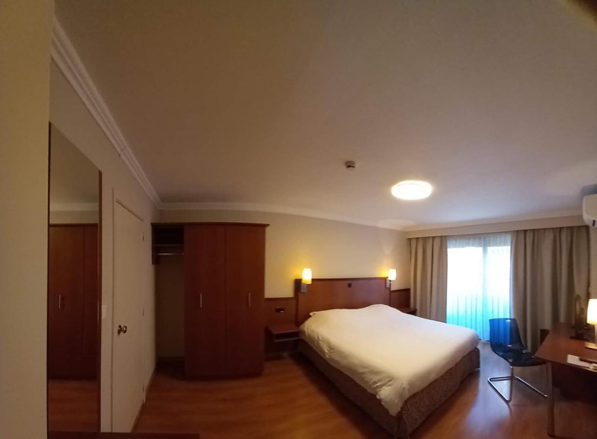 Hotel De Croone Ninove Εξωτερικό φωτογραφία