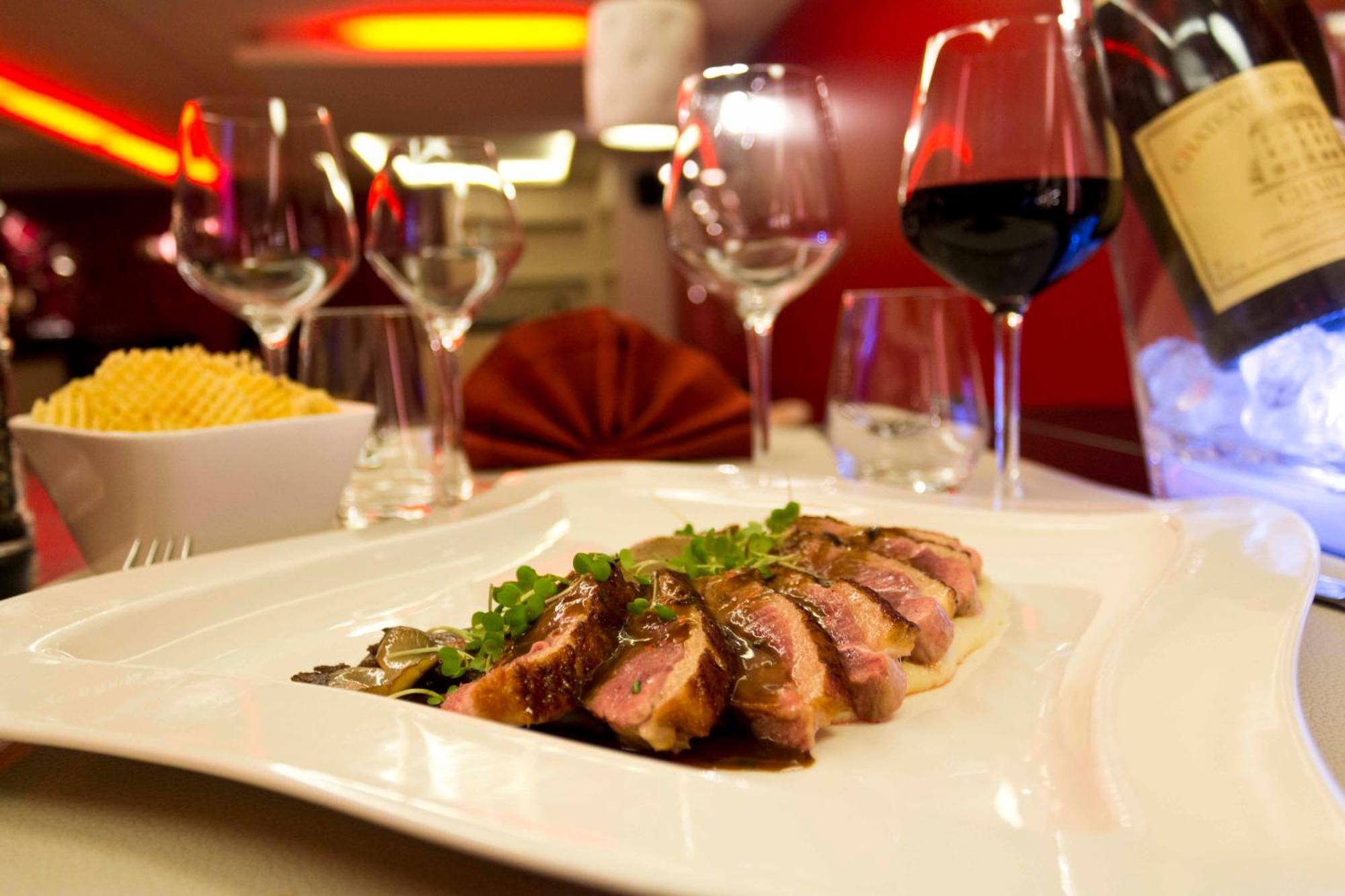 Hotel De Croone Ninove Εξωτερικό φωτογραφία