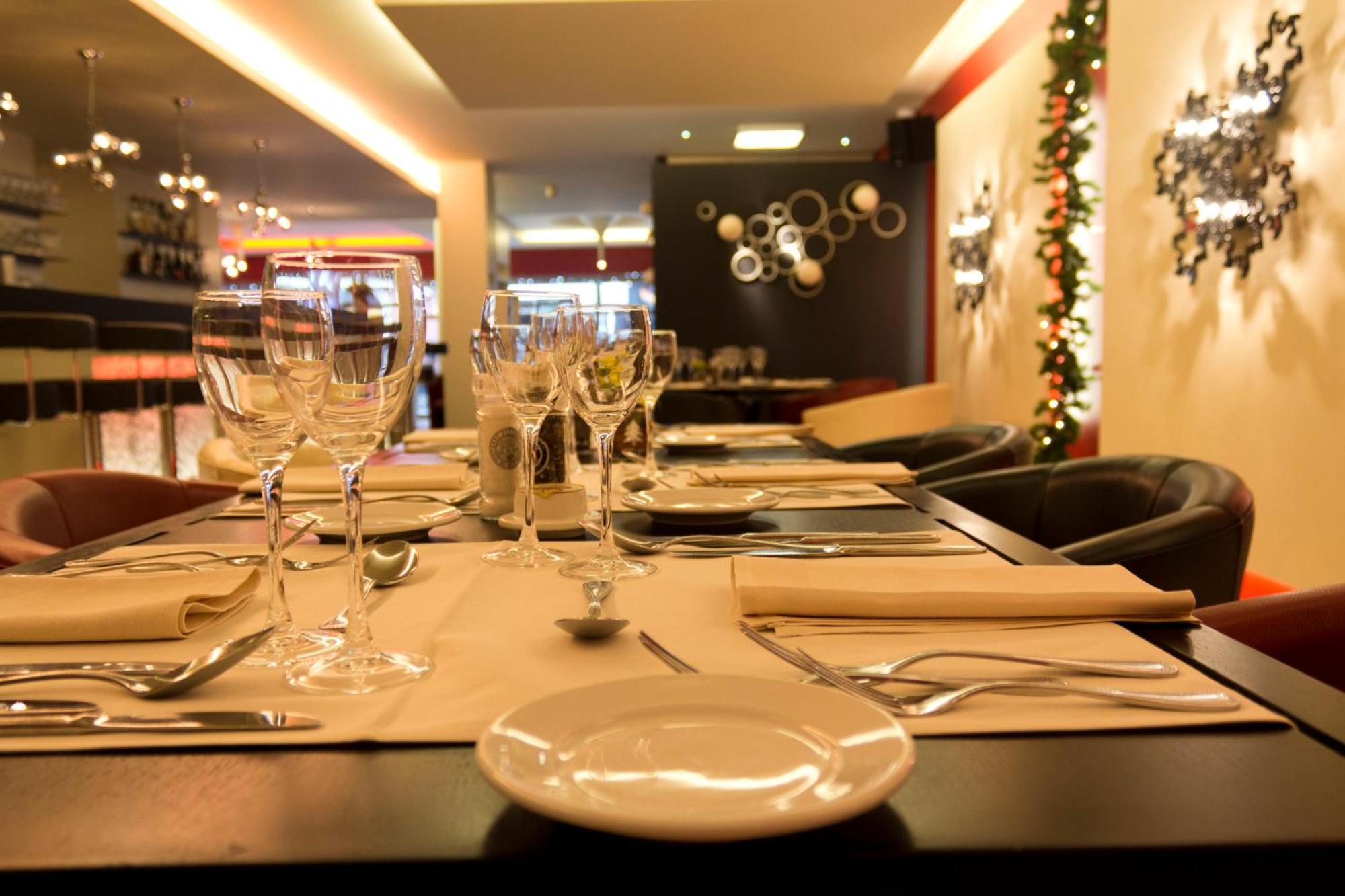 Hotel De Croone Ninove Εξωτερικό φωτογραφία